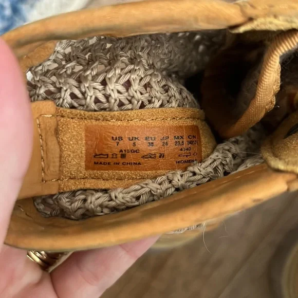 Timberland Crochet Hi Open Weave Woven Knit Tan Leather Boot’s - Picture 4 of 4